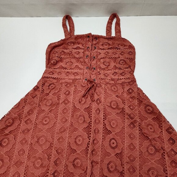 Aeropostale Rose Corset Detail Mini Dress Floral Lace Fit & Flare Medium Size - Picture 3 of 8